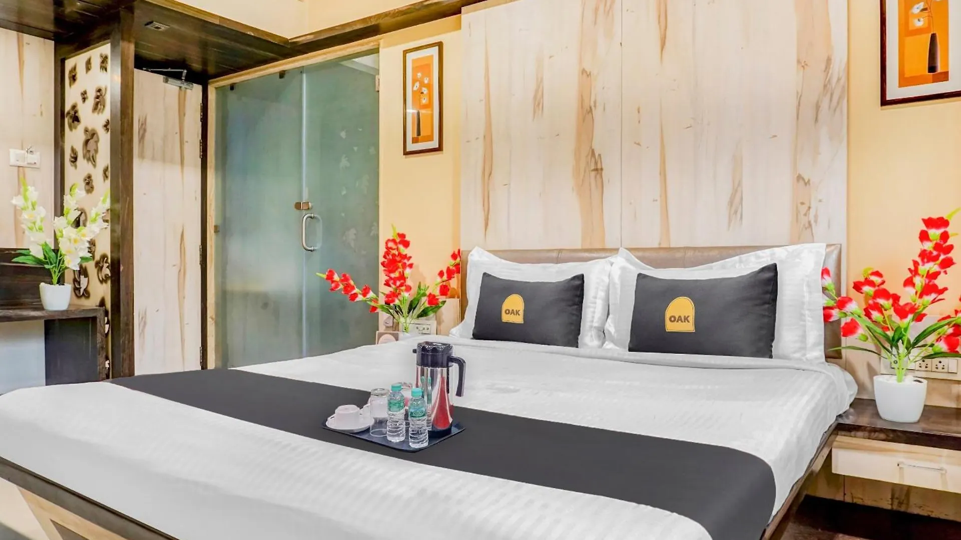 Hotel The Caves A Family Hotel Near Igi Airport New Delhi