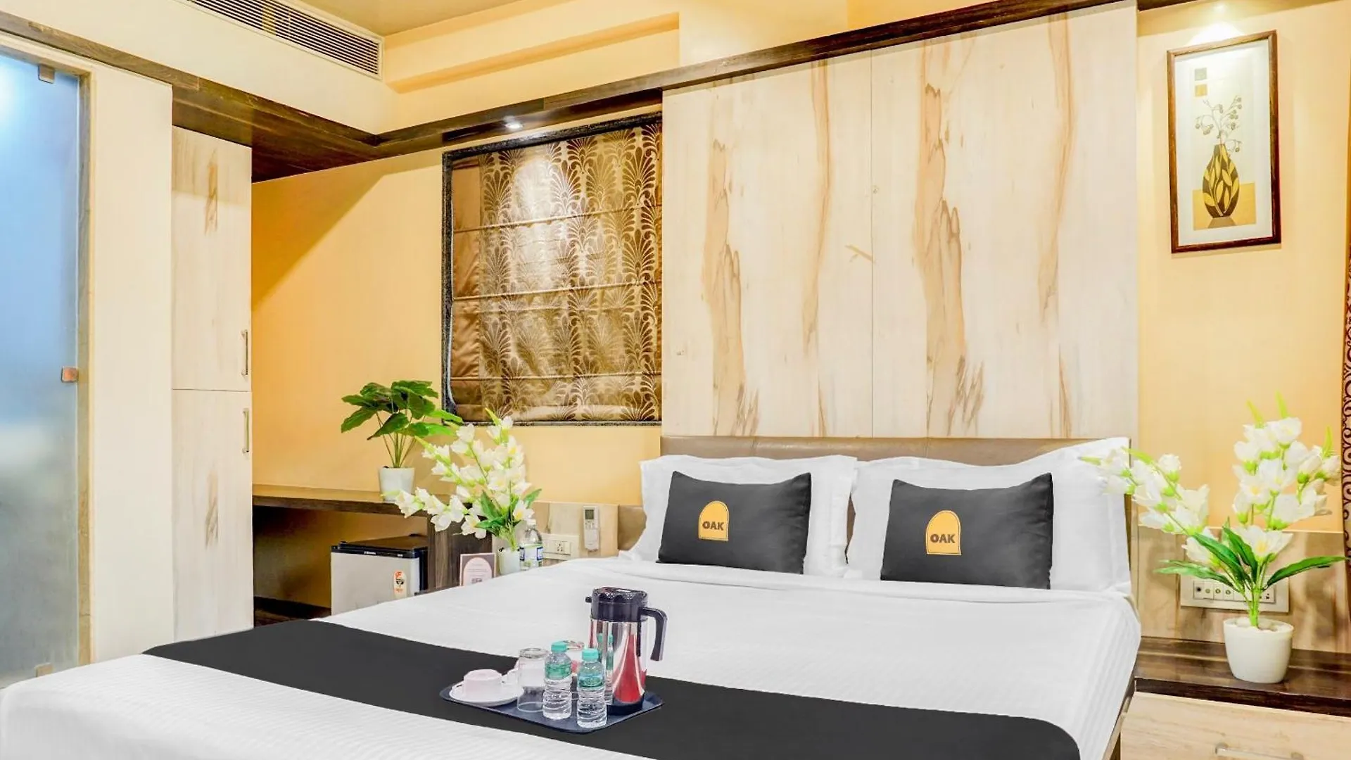 Hotel The Caves A Family Hotel Near Igi Airport New Delhi